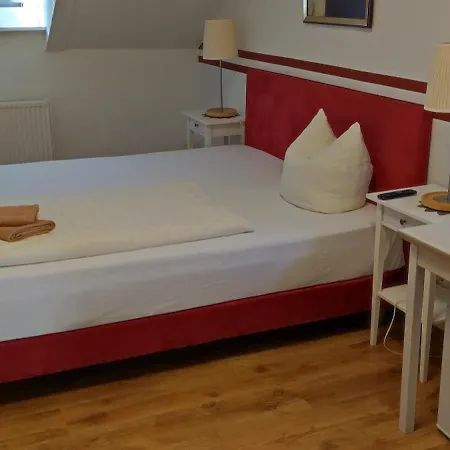 Link Hotel